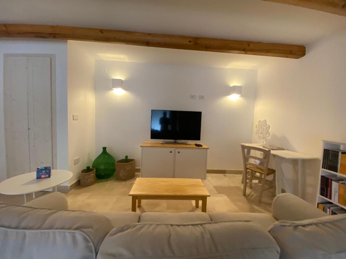 A Casa Del Console Apartment Manfredonia Ngoại thất bức ảnh