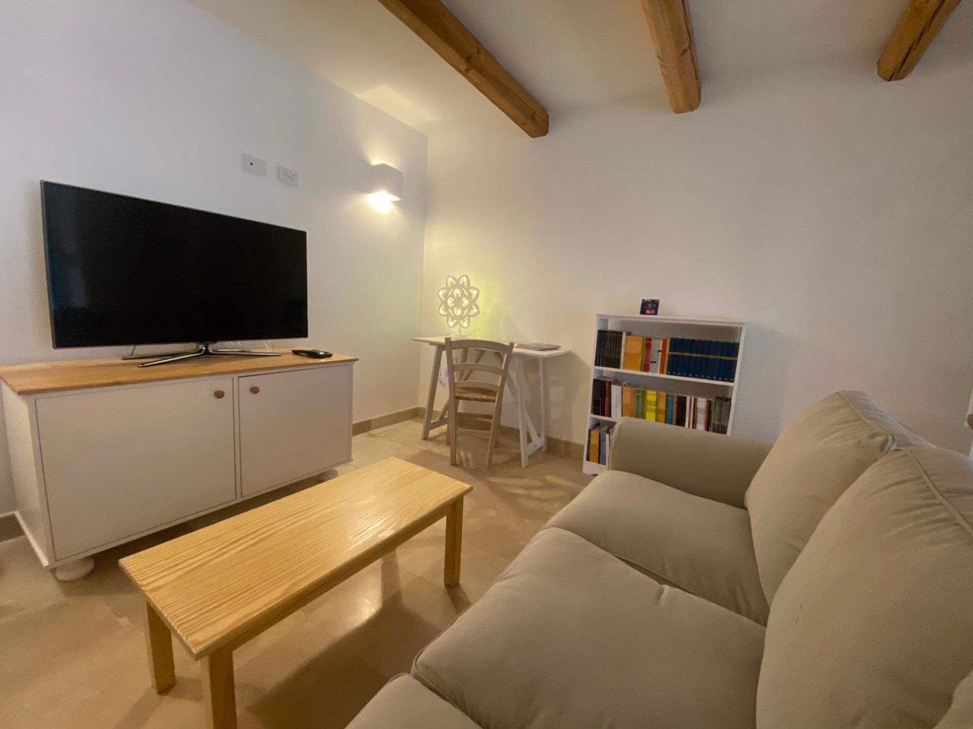 A Casa Del Console Apartment Manfredonia Ngoại thất bức ảnh